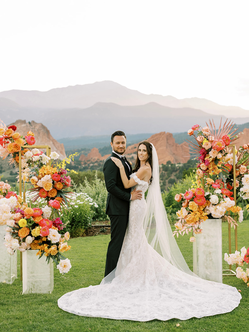 colorado wedding planner Laura & Allen Garden of the Gods Colorado Springs, CO