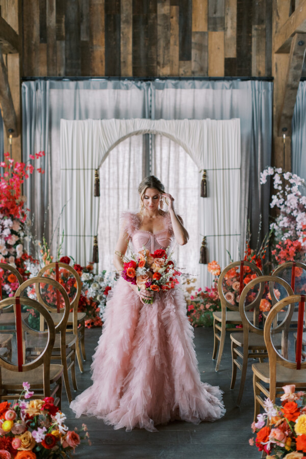 Luxury Pink Wedding Dress 